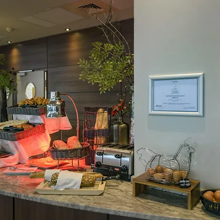 Western Amiraute 호텔