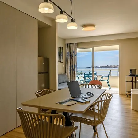 호텔 Western Amiraute