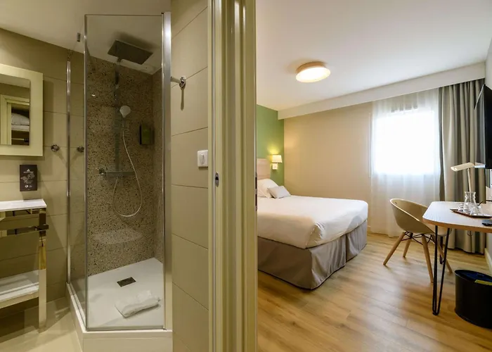 Hotel Western Amiraute 4*