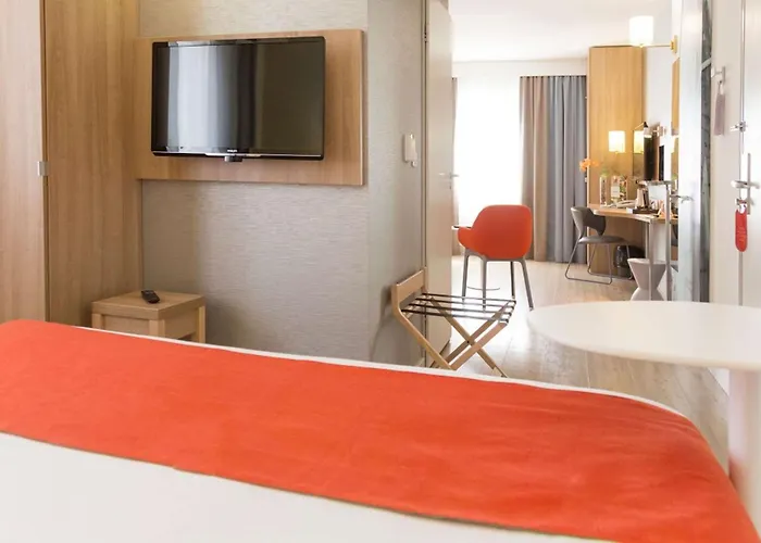 Hotel Western Amiraute 4*